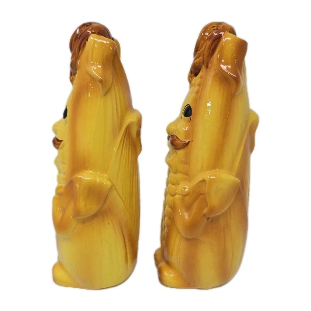 Cute Anthropomorphic Corn Guys‎ Salt And Pepper Shakers U260-25